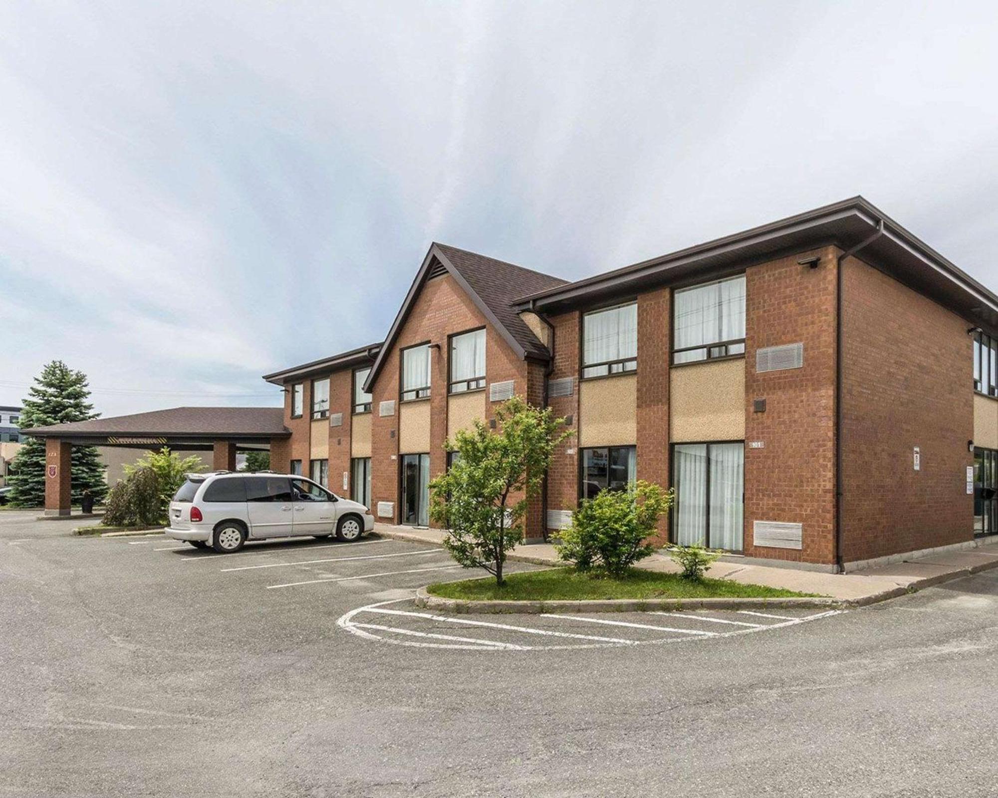 Comfort Inn Thetford Mines Exterior photo